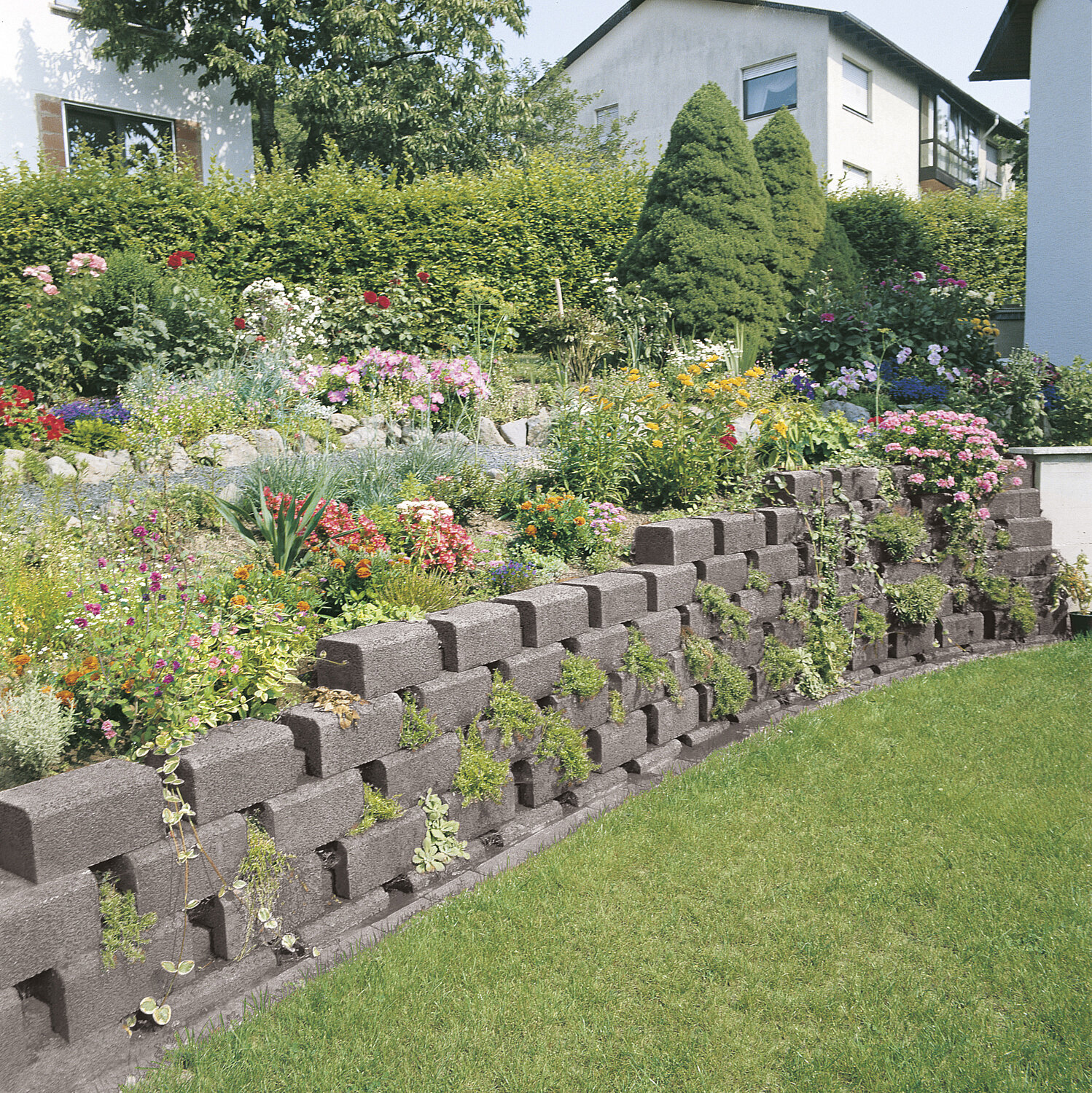 Gartenmauer im Cottage Stil