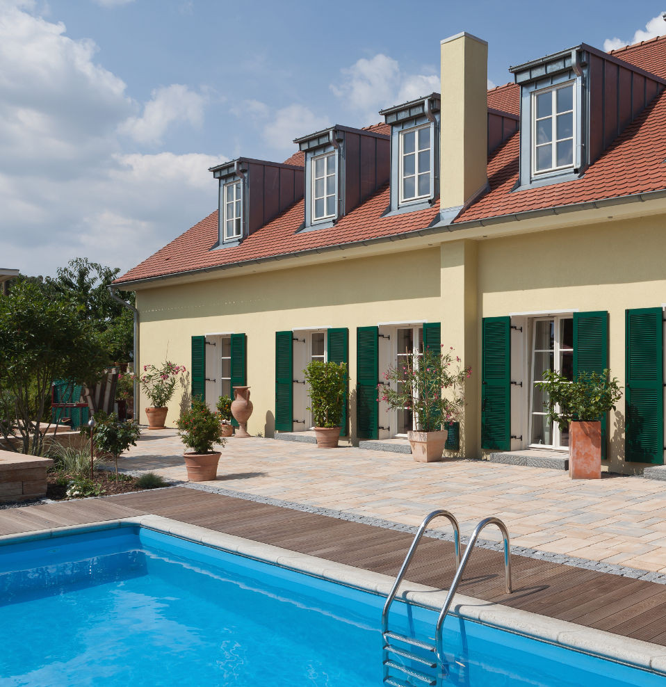 Pool im Garten Pool im Garten