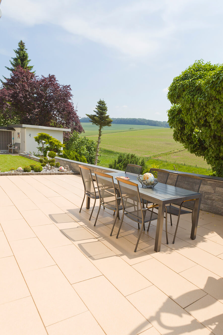 Terrasse – Gestaltungsideen von Rinn Betonsteine und Natursteine